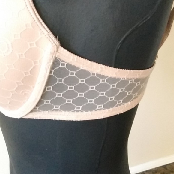 Bra - Picture 3 of 8